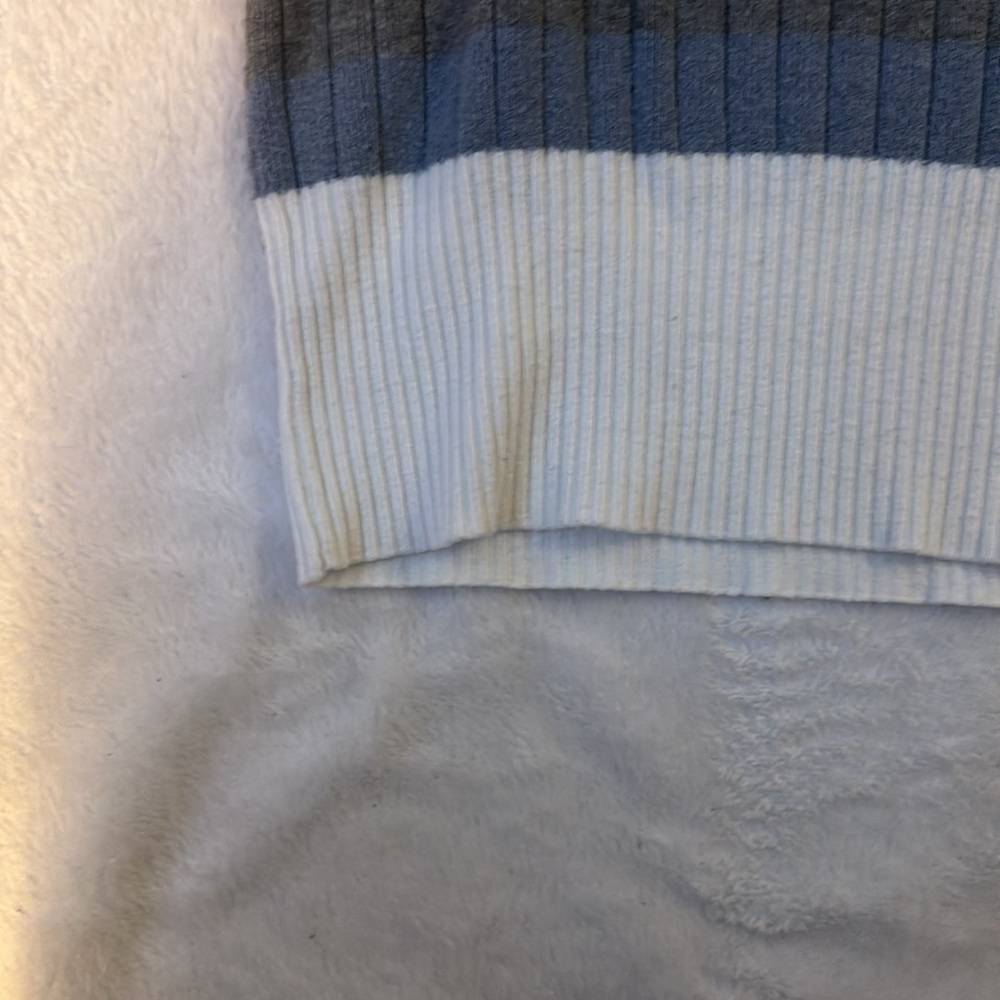 Striped Evolution sweater - Picture 4 of 4